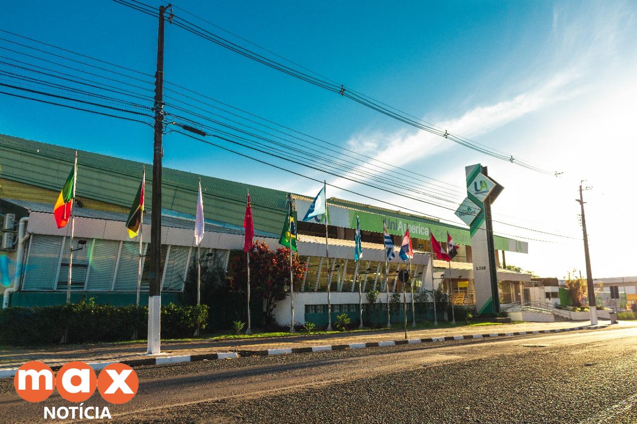 Descomplica anuncia a aquisição da UniAmérica e caminha para se tornar o maior centro universitário do Brasil