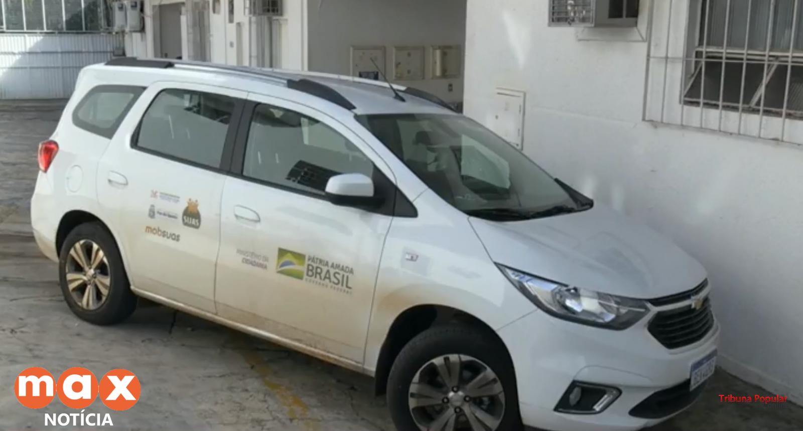 Ladrões invadem a Secretaria de Assistência Social e levam veículo do pátio