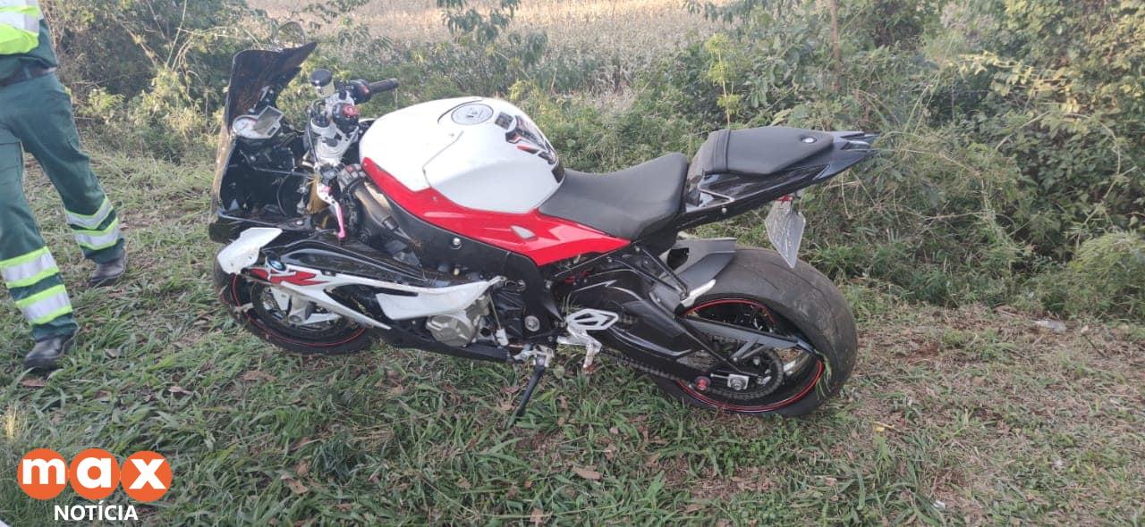POLÍCIA RODOVIÁRIA FEDERAL ATENDE ACIDENTE COM MORTE NA BR 277