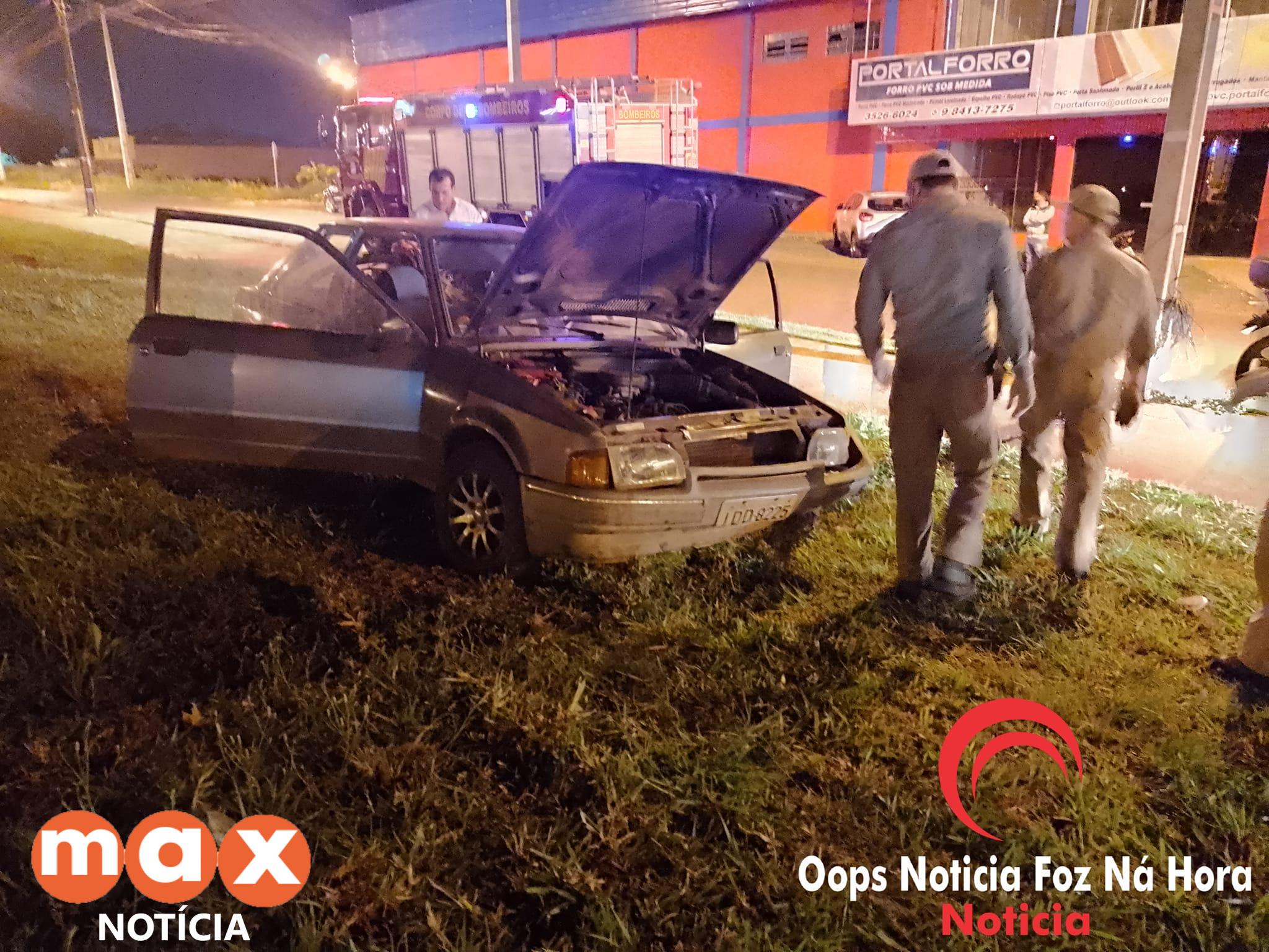 ACIDENTE DE TRÂNSITO NA BR 277 EVOLVENDO DOIS VEÍCULOS NA NOITE DE SEXTA FEIRA