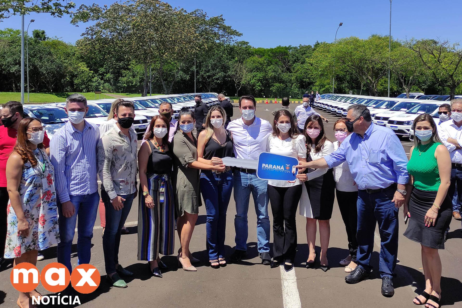 Governador entrega 48 carros para frota da Saúde dos municípios da região de Foz do Iguaçu