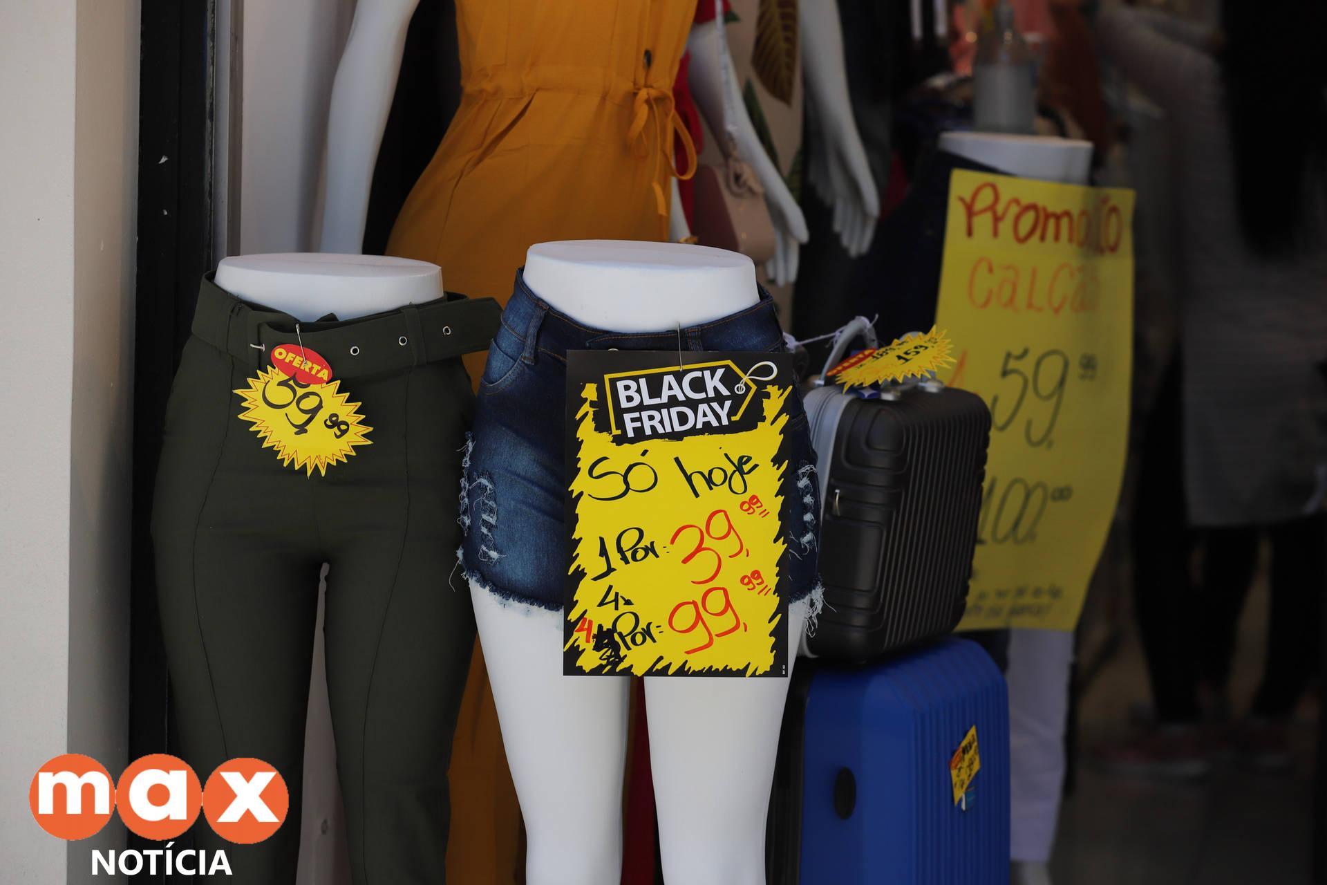 Procon/PR dá dicas para aproveitar ofertas da Black Friday com segurança