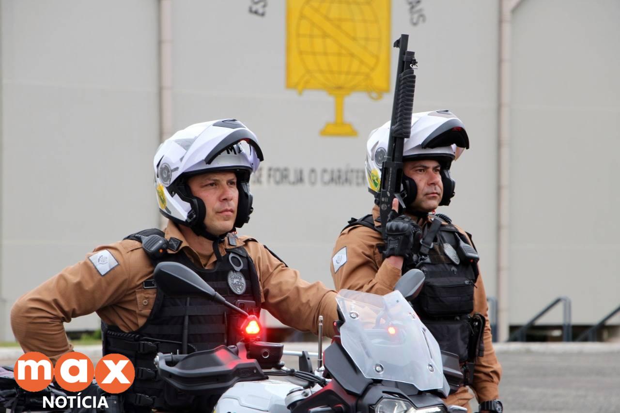 Policiais militares se formam no curso de rondas ostensivas com motocicletas