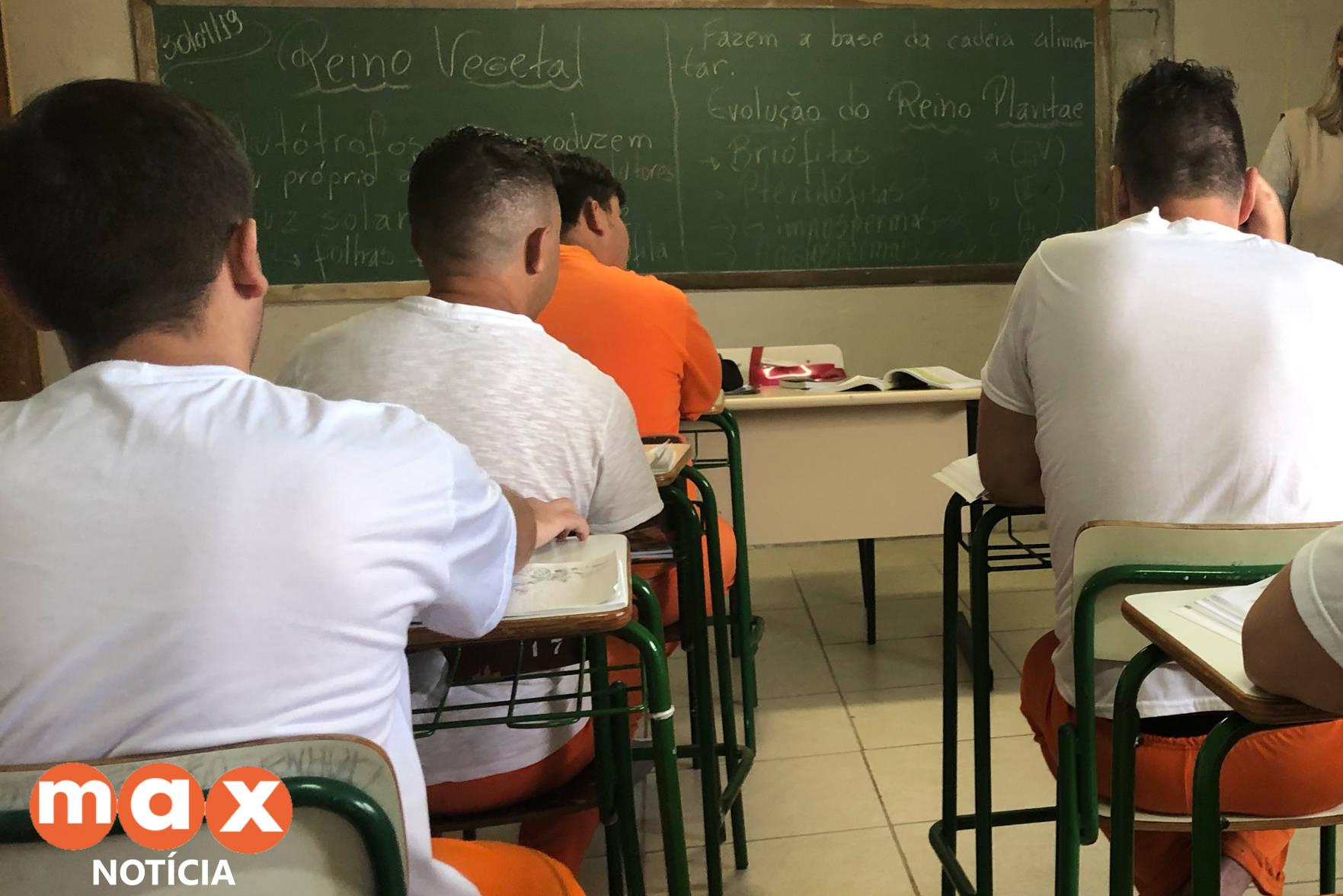 Número de presos inscritos no Exame Nacional do Ensino Médio aumenta 36,4% no Paraná