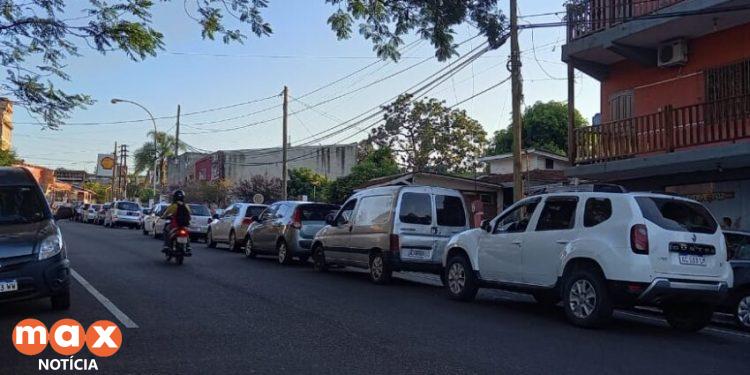 Puerto Iguazú estabelece horário para veículos estrangeiros abastecer