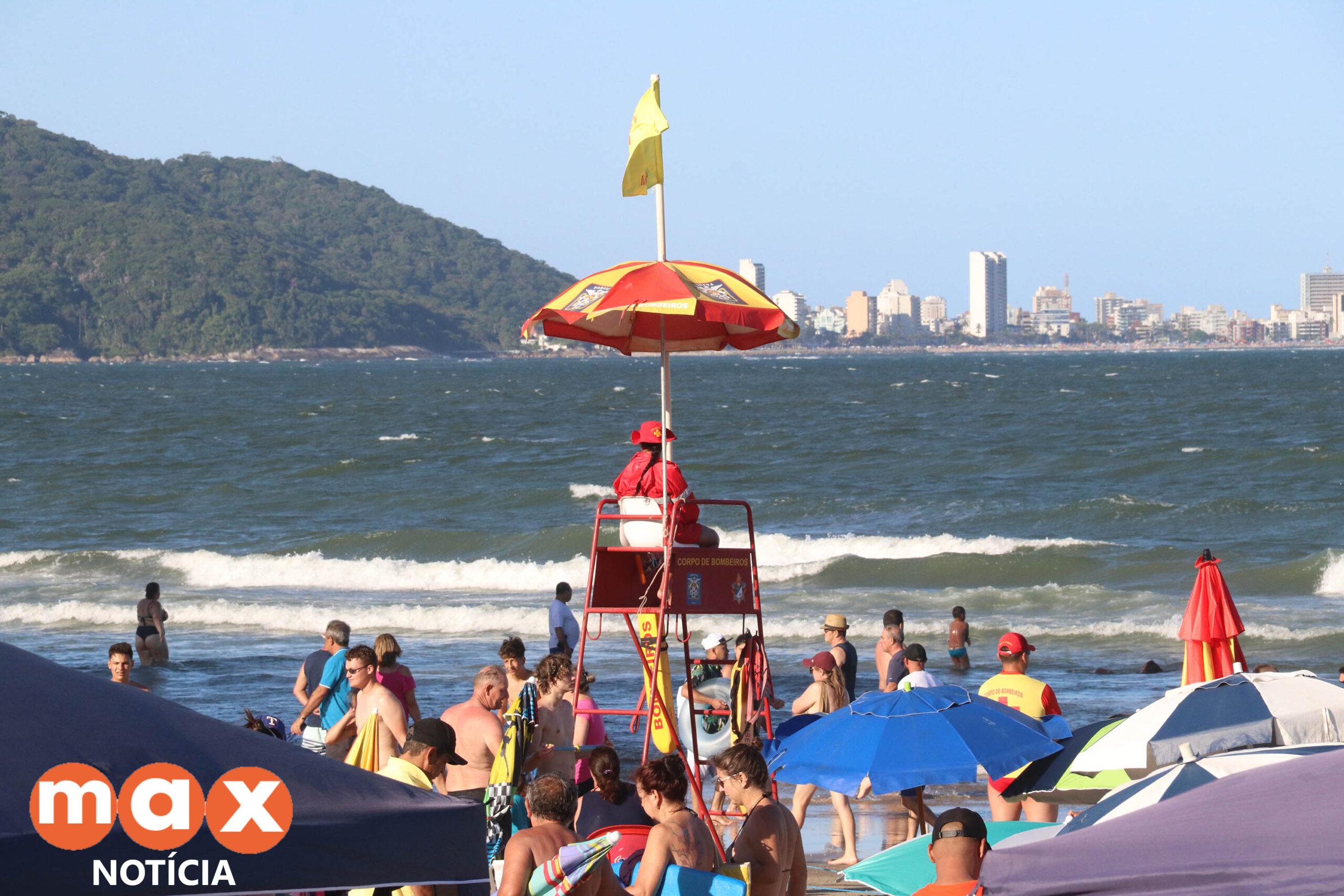Corpo de Bombeiros reforça pedido: banho deve ocorrer em locais protegidos por guarda-vidas