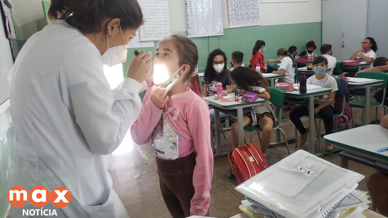 Atividades educativas marcam o Dia Mundial da Saúde Bucal em Foz