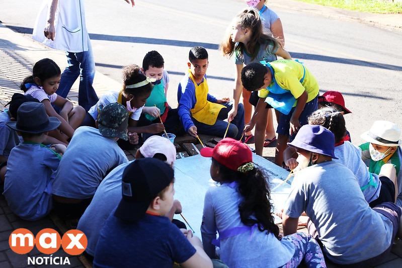 Dia Mundial da Água: bocas de lobo de Foz ganham pinturas especiais para alertar a população sobre a importância da preservação