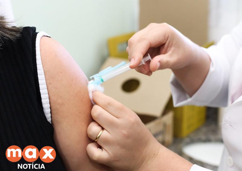 Esquema vacinal da Janssen prevê apenas duas doses