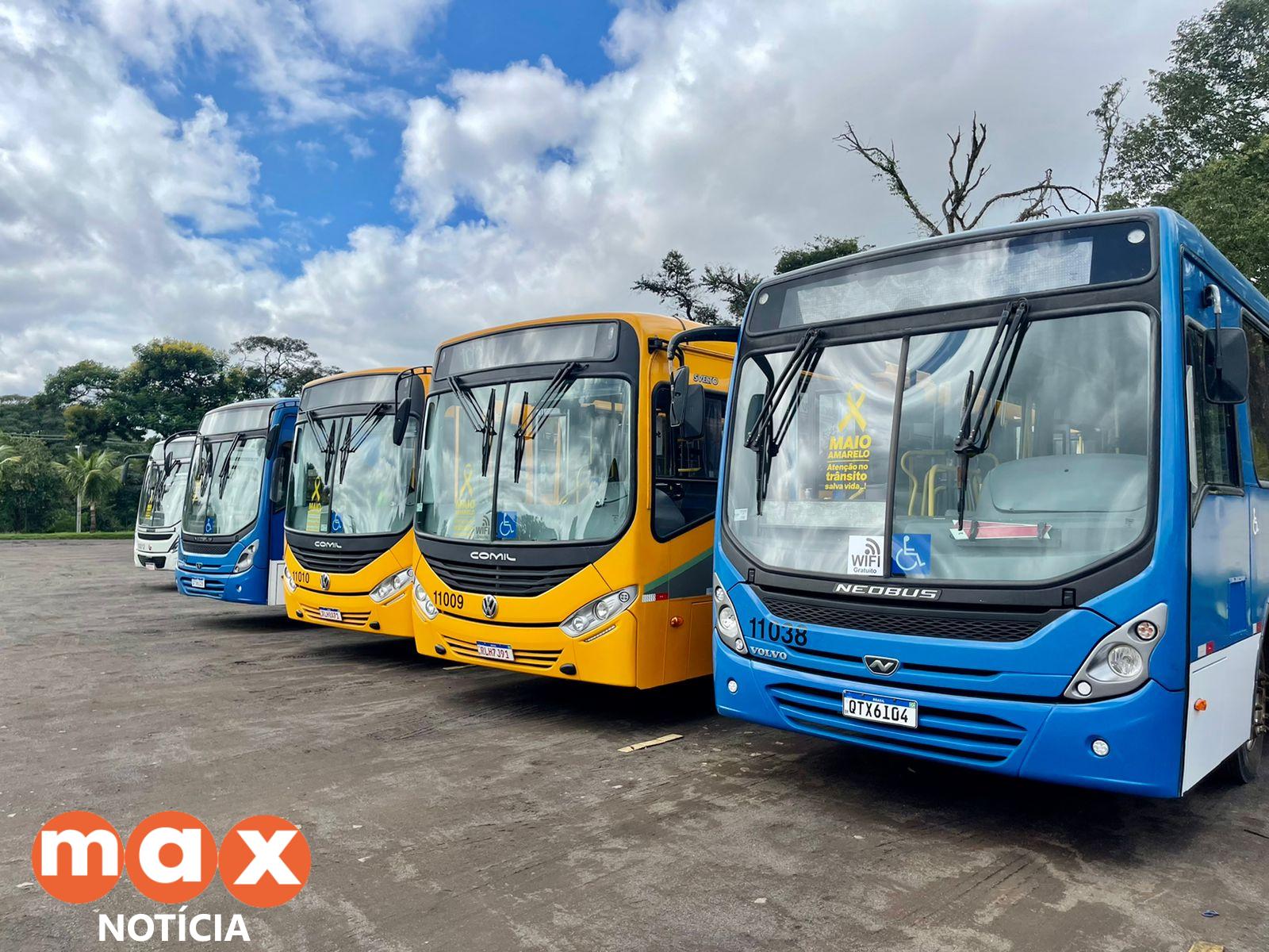 VISAC adesiva os ônibus com laço do Maio Amarelo