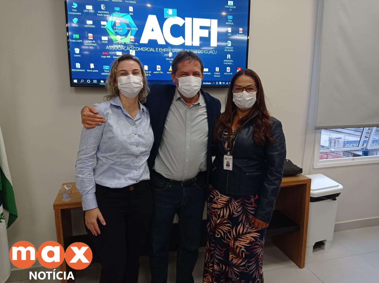 Jaqueline Tontini assume interinamente direção da Fundação Municipal de Saúde