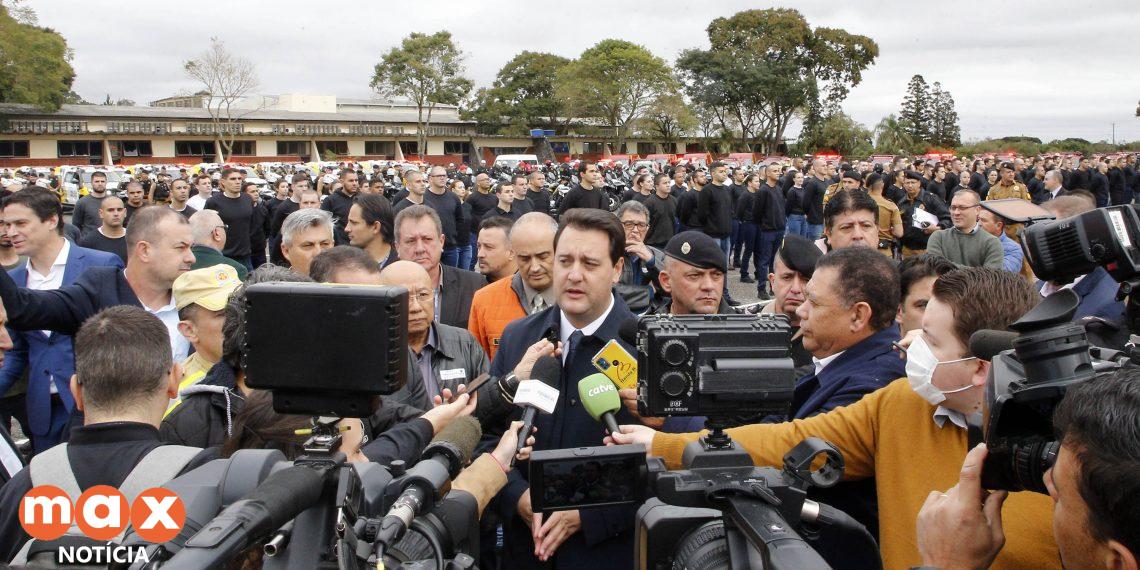 Ratinho Junior afirma que vai seguir o governo federal na redução do ICMS dos combustíveis