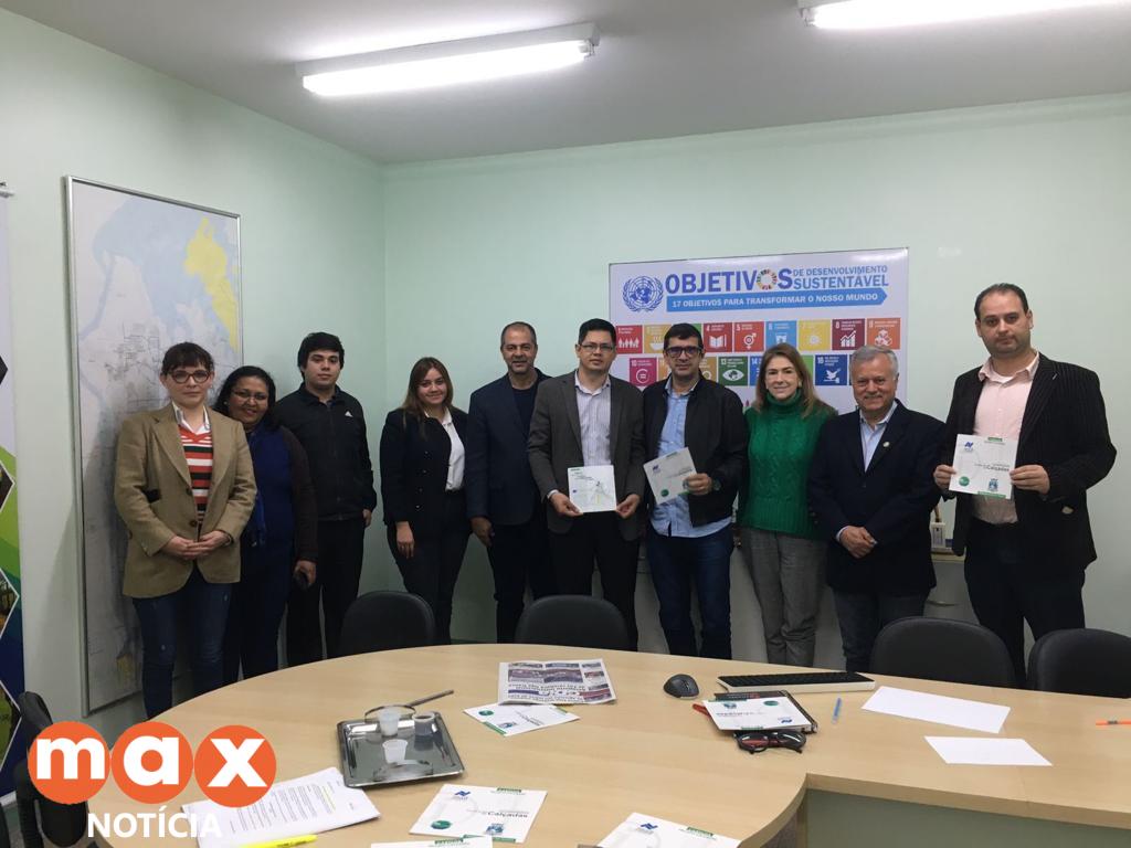 Presidente Franco e Foz do Iguaçu se reúnem para troca de experiências sobre pavimentação urbana