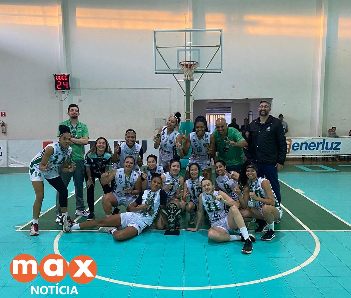 Foz Basquete feminino conquista o bicampeonato do Paranaense Adulto