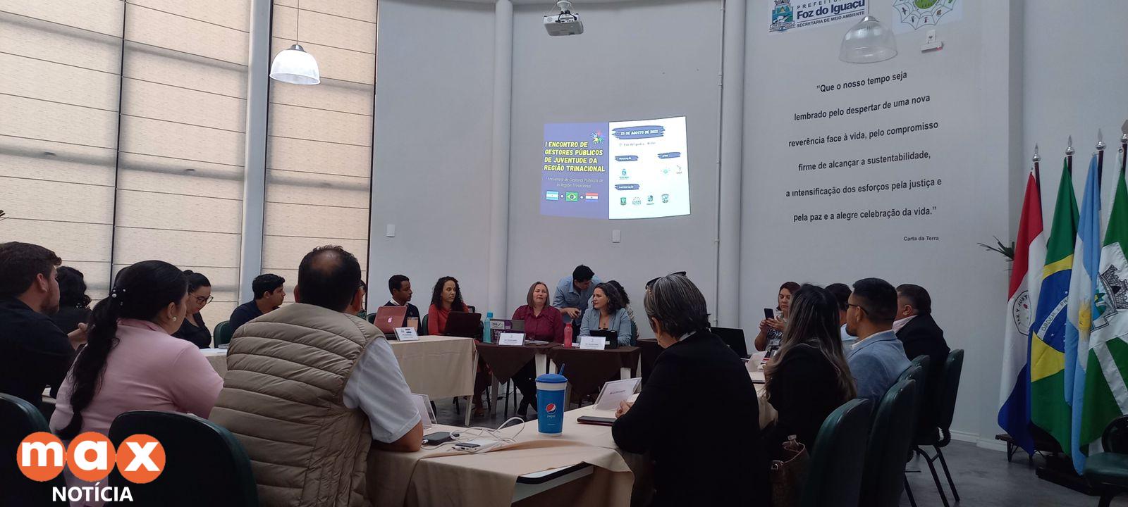 Encontro de Gestores Públicos de Juventude da Região Trinacional discute estratégias para desafios em comum na área