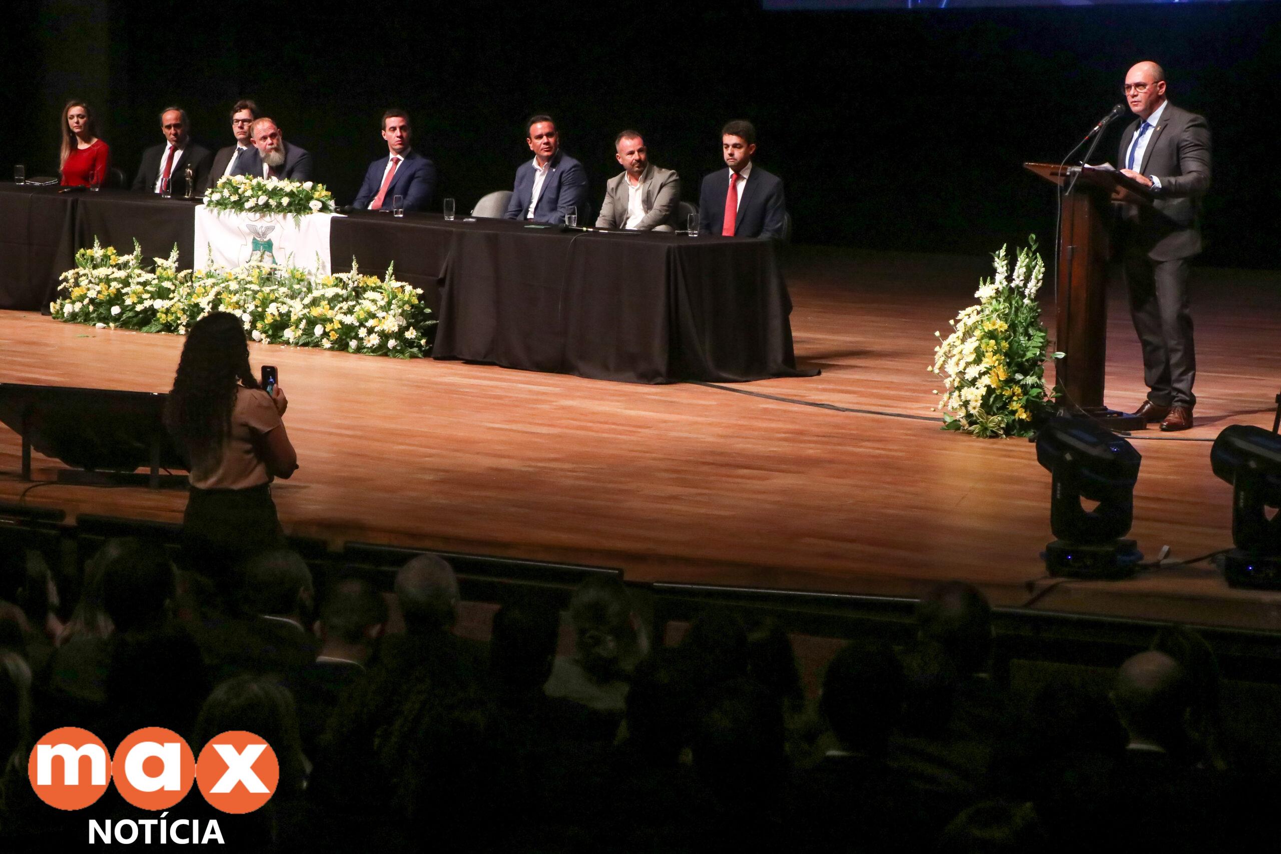 Formatura de 400 policiais civis marca novo avanço na segurança pública do Paraná