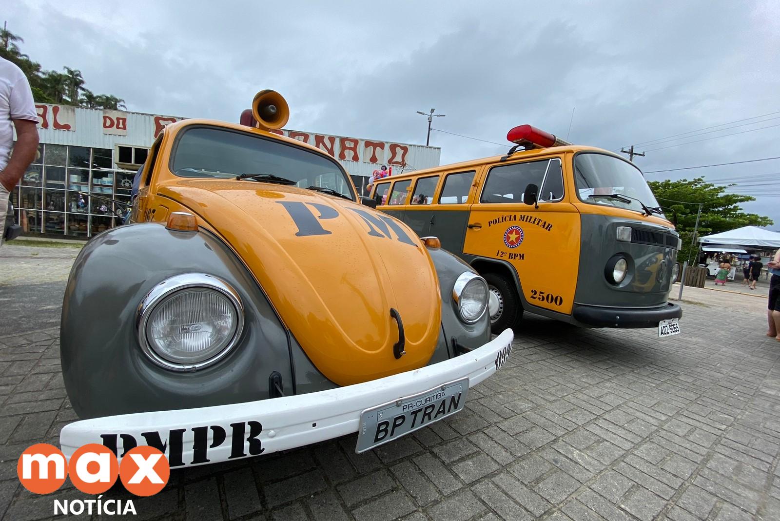 PMPR expõe viaturas históricas e atrai centenas de pessoas em Guaratuba