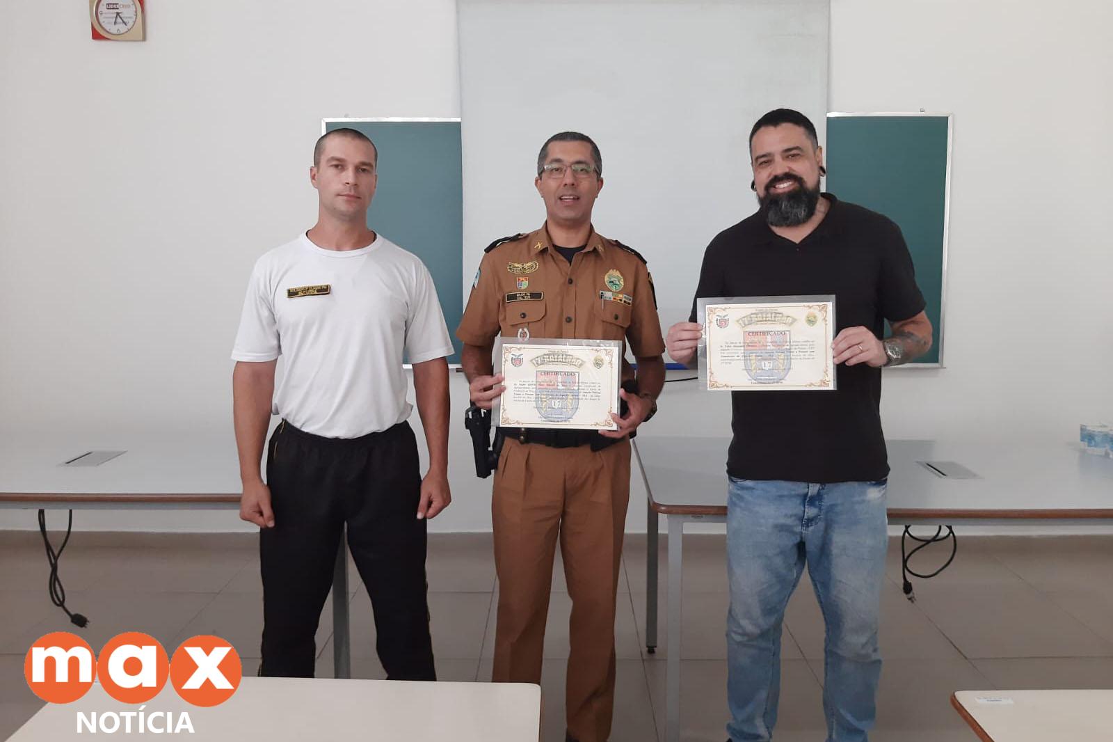 Policiais recebem capacitação sobre como proceder em ações que envolvam pessoas autistas