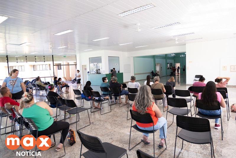 Moradores com sintomas de dengue devem procurar o Poliambulatório ou a UPA João Samek durante o feriado