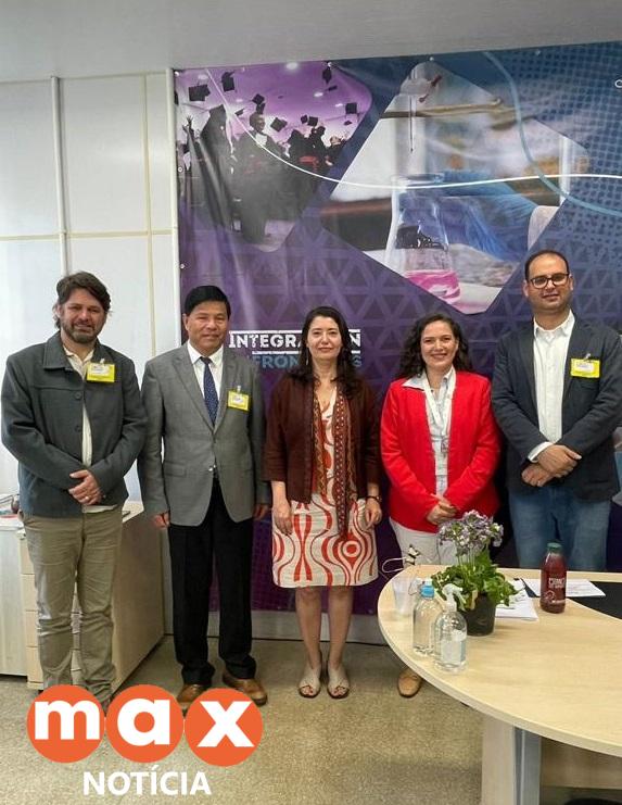 Foz do Iguaçu busca parceria para criação do Instituto Confúcio em conjunto com a Unila