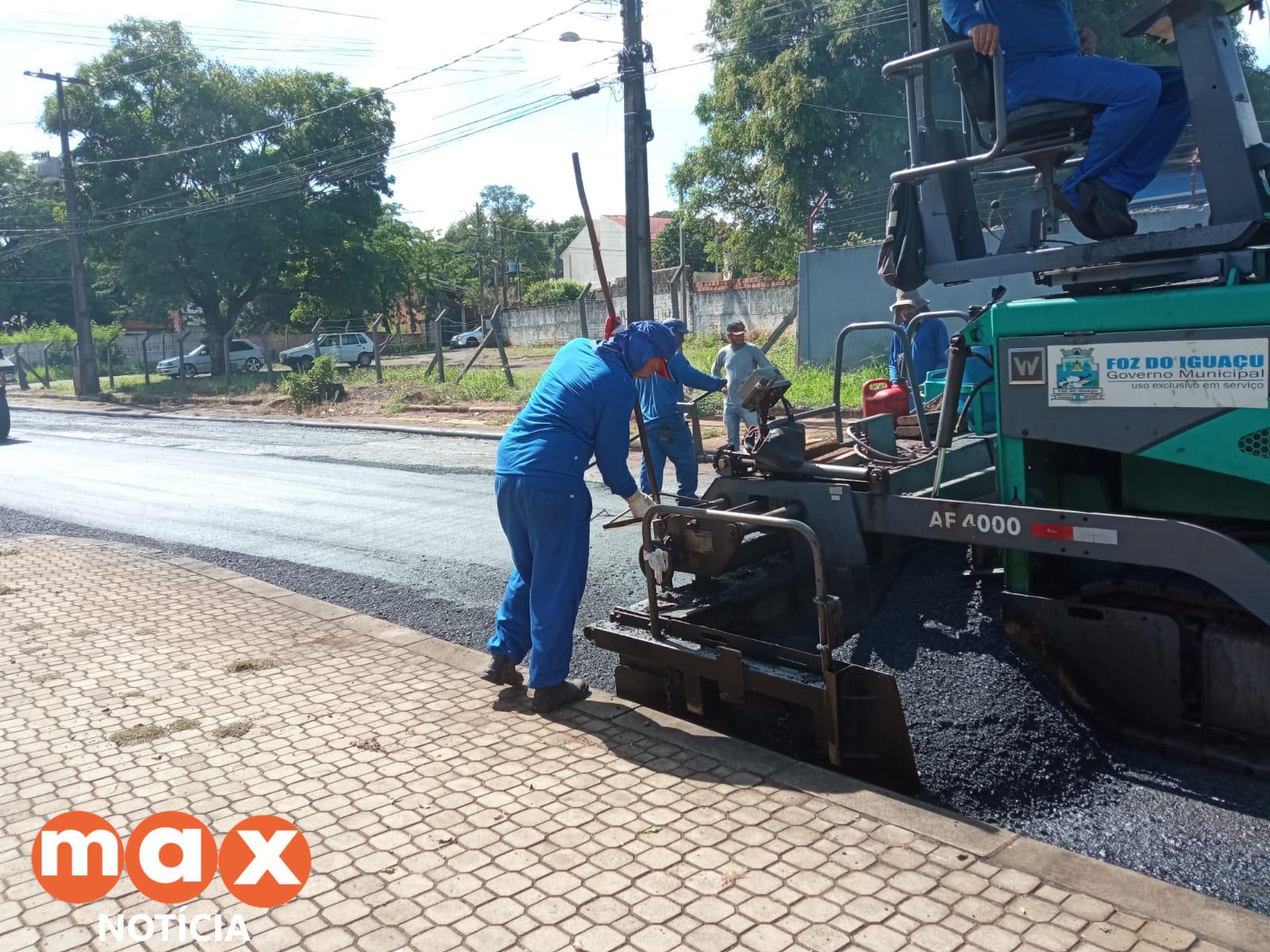 Rua Tietê recebe melhorias na pavimentação asfáltica