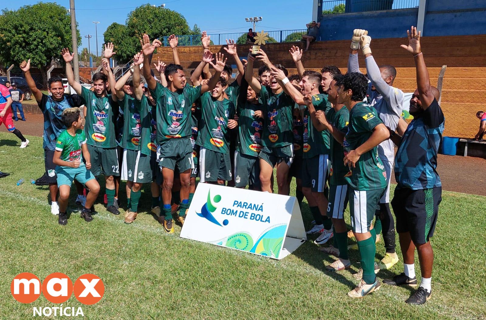 Foz é campeão de forma invicta no futebol masculino sub-20