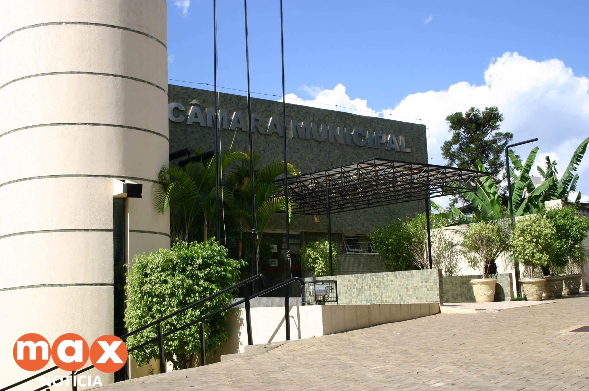 Câmara de Vereadores emite Nota de Esclarecimento sobre denuncias
