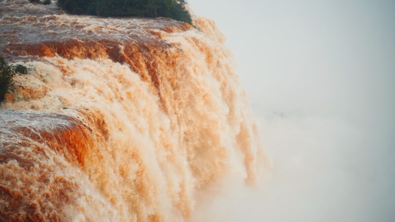 Passarela das Cataratas do Iguaçu é interditada por segurança