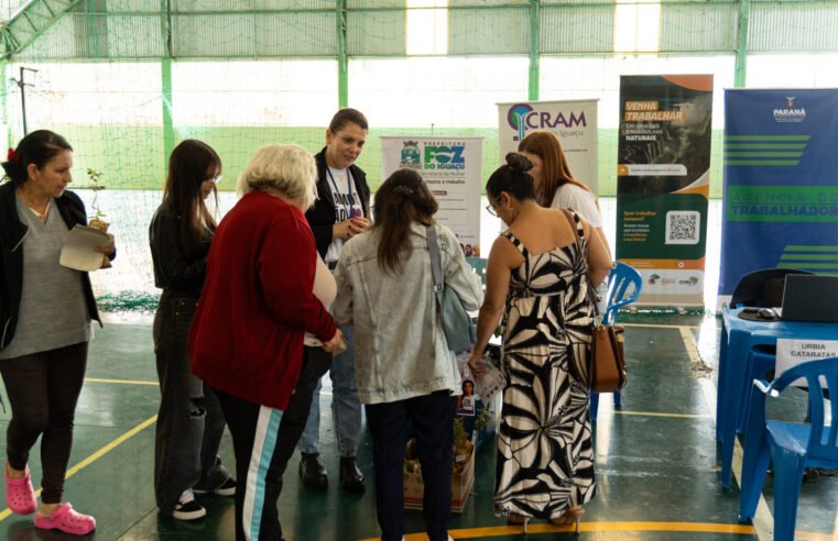 Mais de 2,2 mil pessoas passaram pelo Foz Exercendo a Cidadania nos três dias de evento