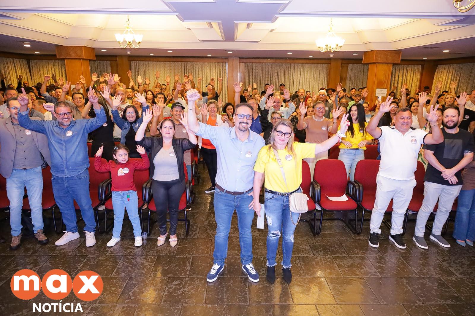 Lideranças lotam encontro e fortalecem Deoclecio Duarte rumo à Assembleia Legislativa