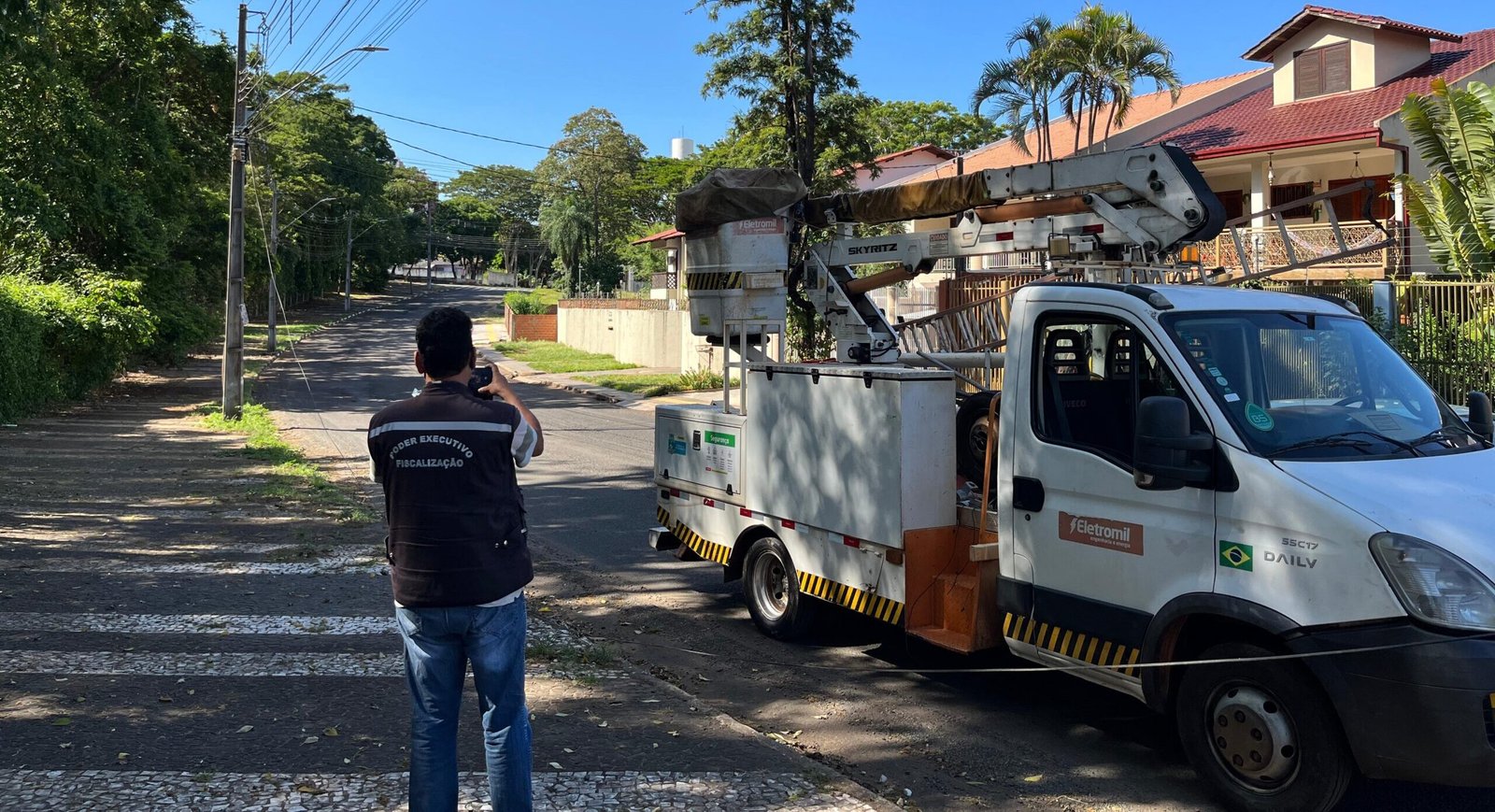 Prefeitura identifica pontos com cabos soltos e Copel inicia regularização