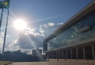 Candidatos ao governo do Paraná gravam para horário eleitoral e se reúnem com lideranças