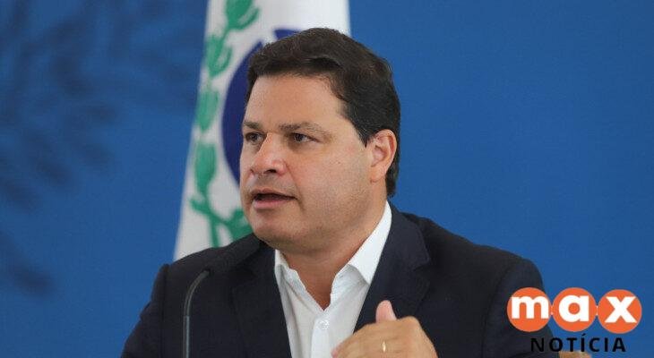 Justiça Eleitoral proíbe Sandro Alex de usar elemento de publicidade do governo em propaganda de campanha