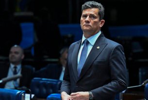 Moro continua na frente nas pesquisas ao Governo do Estado