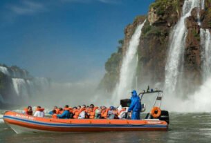 Polícia Civil faz busca no Macuco Safari durante investigação sobre morte de turista
