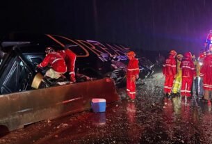 Acidente de ônibus deixa 10 feridos na BR-376, no Paraná