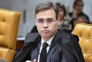 André Mendonça deixa sociedade de instituto que tem contratos públicos