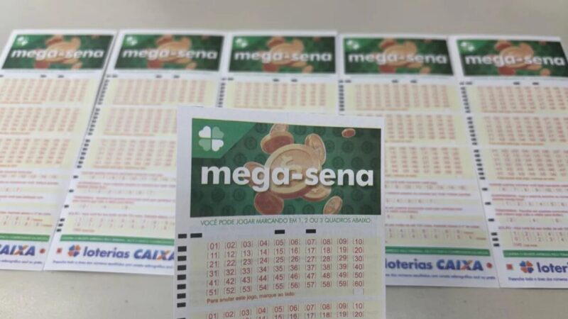 Mega-Sena acumula e 3 apostas do PR faturam R$ 73 mil