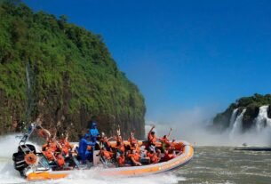 Empresa de passeio onde turista holandês morreu nas Cataratas entregou imagens editadas à polícia; sede é alvo de busca