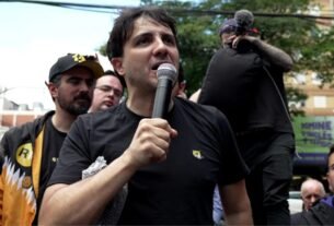 No Paraná, Renan Santos critica 'super shows' com cachês milionários e diz que Brasil deve exportar 'lifestyle'