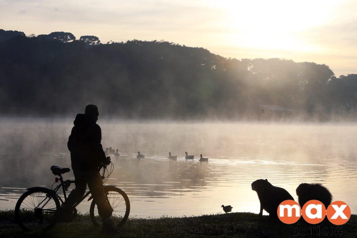 Paraná recebe alerta de queda de temperatura e mínimas podem chegar a 3°C no feriado; veja onde e previsão do tempo