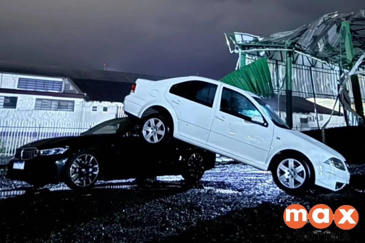 VÍDEO: com ventos de mais de 100 km/h, Paraná tem catedral destelhada e carro levantado durante tempestade