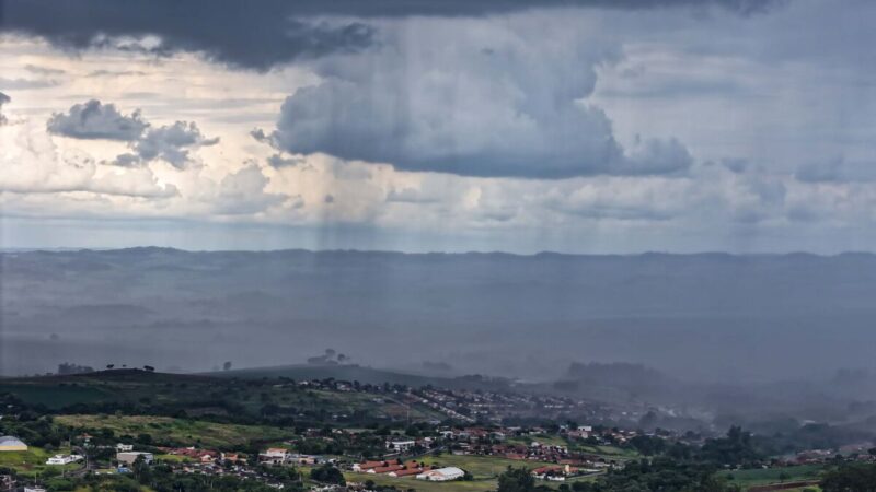 Chuva no Paraná: 16 cidades atingem meta mensal em 12 dias