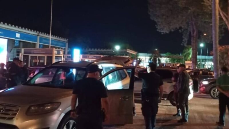Flávio Bolsonaro usa passaporte italiano para ir à Argentina