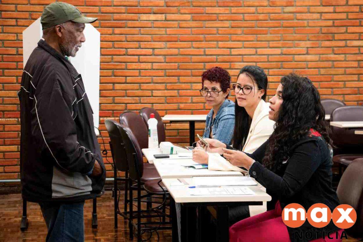 Votação em Foz do Iguaçu: saiba quem tem prioridade na fila