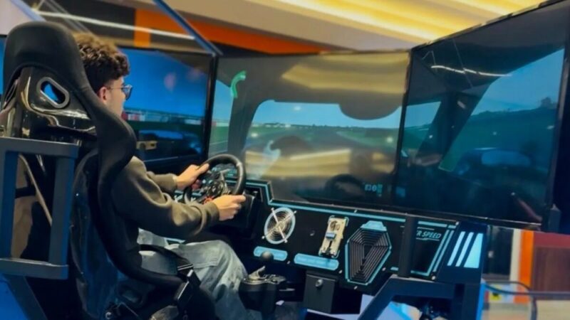 Simulador 9D inédito no Brasil estreia em Curitiba