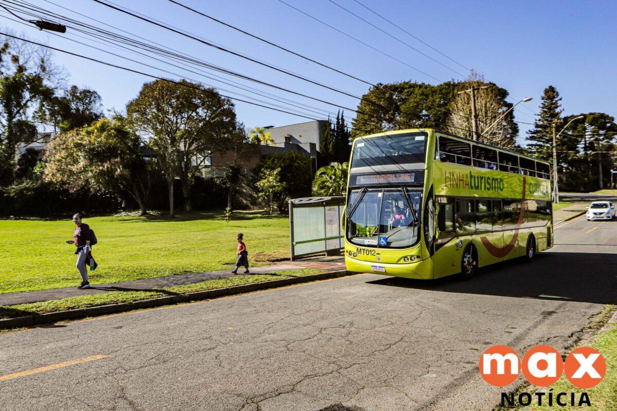 Paraná atrai 717 mil turistas estrangeiros e mira o verão