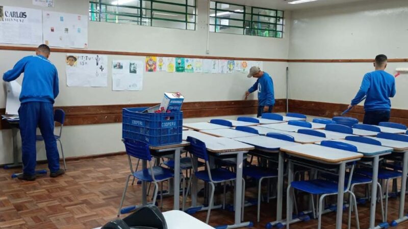 Programa Mãos Amigas economiza R$ 4,4 milhões em escolas do PR