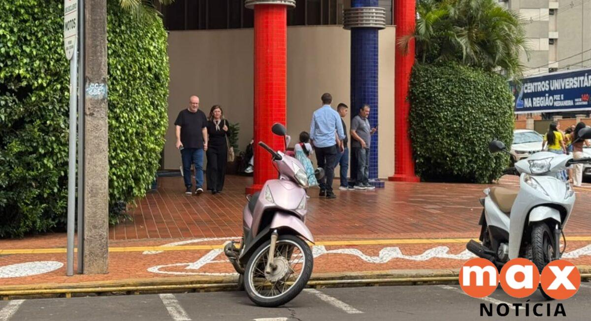 Votação até 19h: decisão de última hora confunde Foz